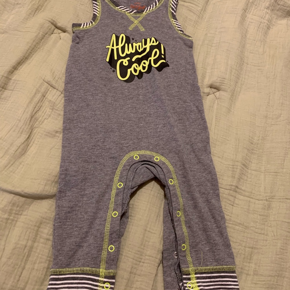 Sleeveless one piece